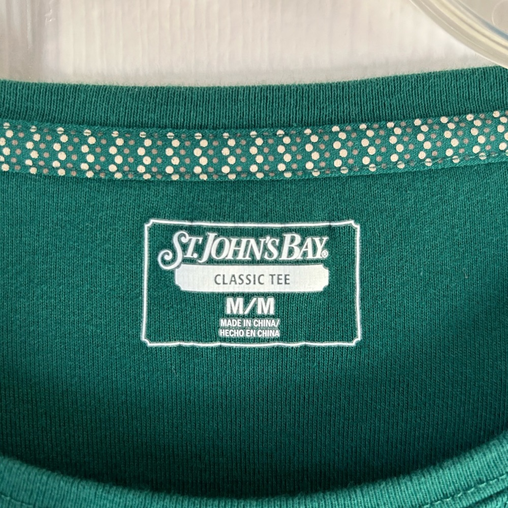 St John’s Bay women’s green top medium - Picture 4 of 7